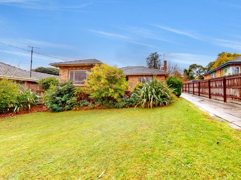 24 Reading Avenue Balwyn North 3104