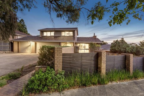 24 Regent Street Mount Waverley 3149