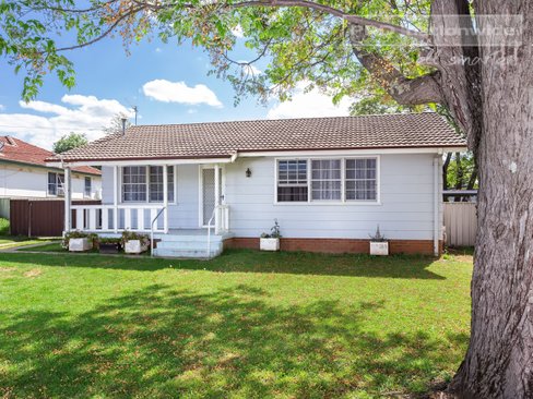 24 Sepik Road, ASHMONT NSW 2650