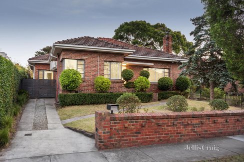 24 St Helens Road Hawthorn East 3123