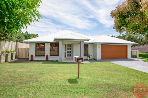 24 Stanley Close, BOLWARRA HEIGHTS NSW 2320