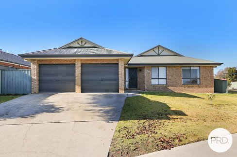 24 Telopea Street, THURGOONA NSW 2640
