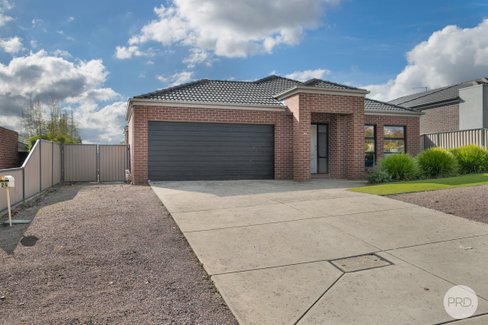 24 The Ridge, WINTER VALLEY VIC 3358