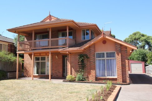 24 Wattletree Drive, MOUNT HELEN VIC 3350