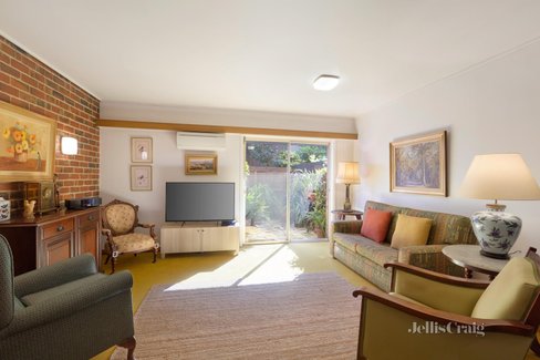 2 40 Carson Street Kew 3101