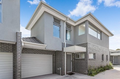 2/40 Clyde Street Newport 3015