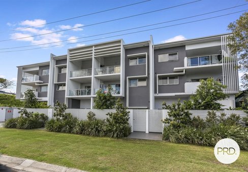 2/410 Zillmere Road (Entry Via Seeney Street), ZILLMERE QLD 4034