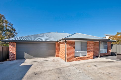 2/42 Phillip Street, WEST TAMWORTH NSW 2340