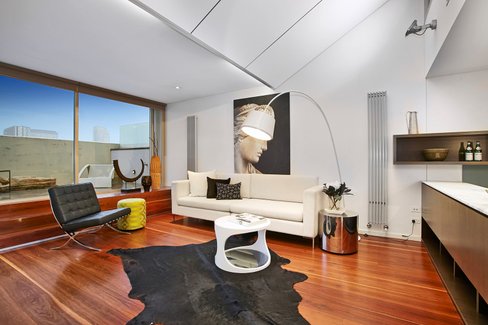 242 Stanley Street West Melbourne 3003