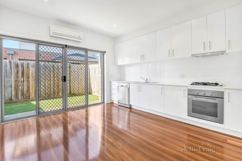 2/43 Pengana Avenue Glenroy 3046
