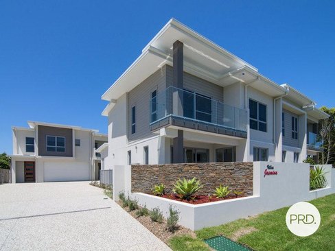 2/44 Blake Street, SOUTHPORT