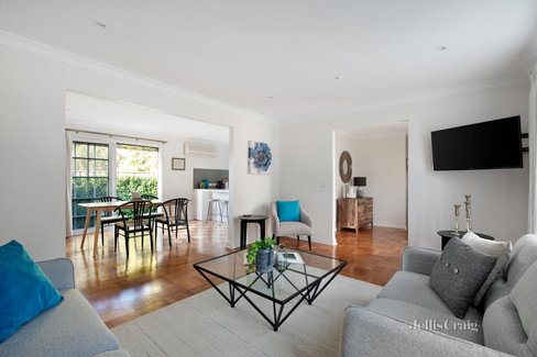 2 45 Elliott Avenue Balwyn 3103