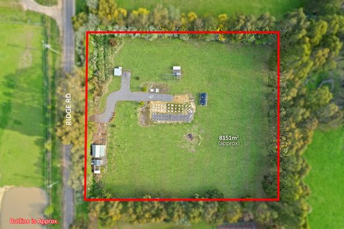 245 Ridge Road, SAILORS HILL VIC 3461