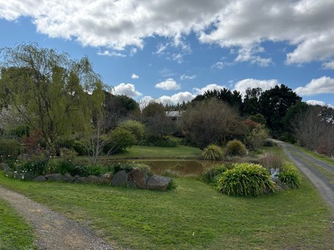 246 Bells Road, SMYTHES CREEK VIC 3351