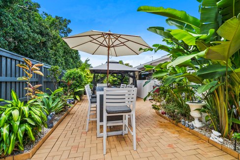 2/46 Blundell Boulevard, TWEED HEADS SOUTH NSW 2486