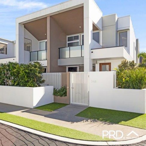 246/2 Bella Avenue, ROBINA QLD 4226