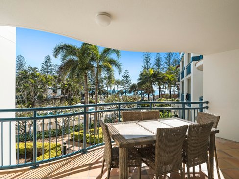 247-249/99 Griffith St, COOLANGATTA QLD 4225