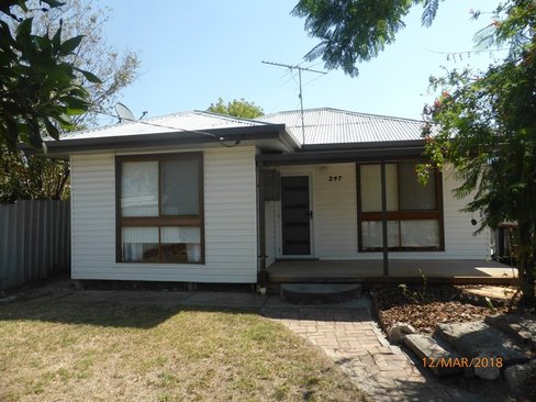 247 Kiewa Street, SOUTH ALBURY NSW 2640