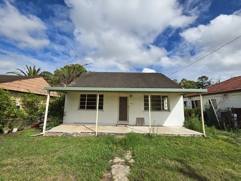 247 Memorial Avenue, LIVERPOOL NSW 2170
