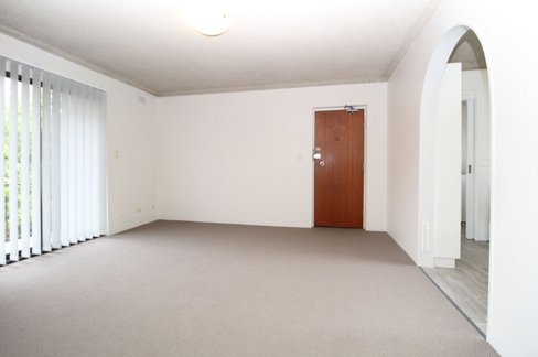 2/47 Victoria Avenue, PENSHURST NSW 2222