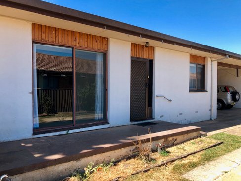 2/475 Ainslie Avenue, LAVINGTON NSW 2641