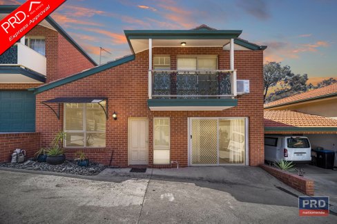 2/48 Houlahan Street, FLORA HILL VIC 3550