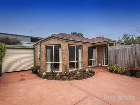 2 48 Townview Avenue Wantirna South 3152