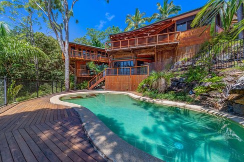 25-27 Woodwark Crescent, CANNONVALE