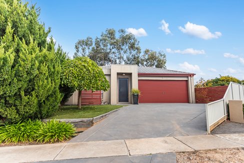 25 Ambrosia Rise, EPSOM VIC 3551