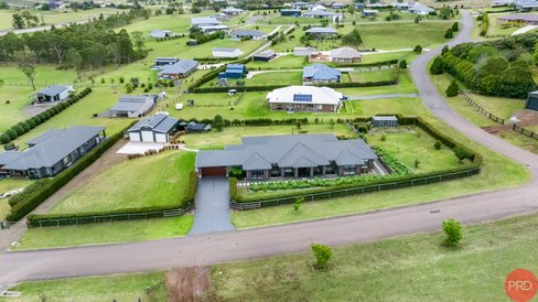 25 Carnival Close, WINDELLA NSW 2320