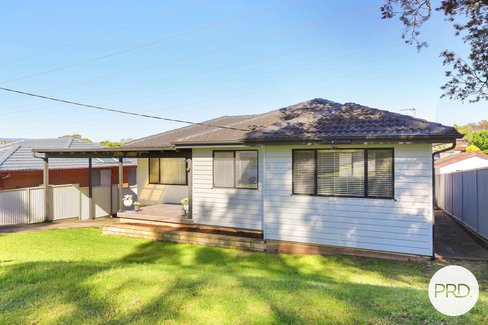 25 Cleary Avenue, KANAHOOKA