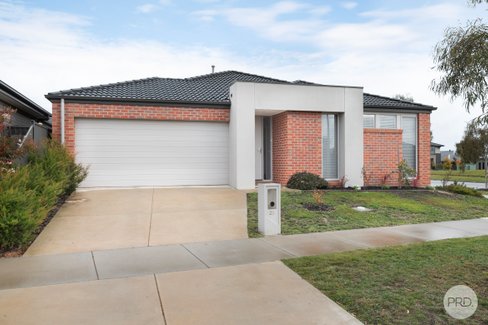 25 Daly Drive, LUCAS VIC 3350