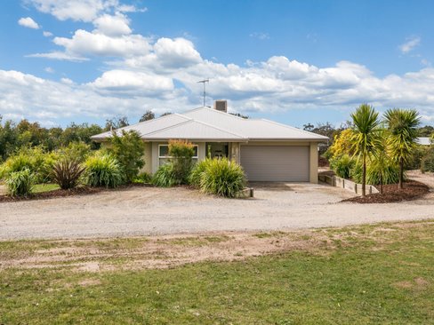 25 Enfield Drive, Torquay