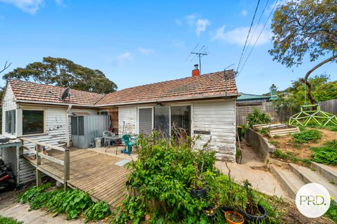 25 First Avenue, WEST MOONAH TAS 7009