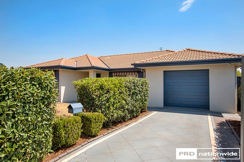 25 Gungurru Close, TAMWORTH NSW 2340
