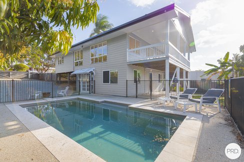 25 Hackett Court, CAMPWIN BEACH