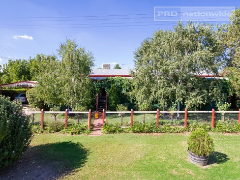 25 Henry Street, NORTH WAGGA WAGGA NSW 2650