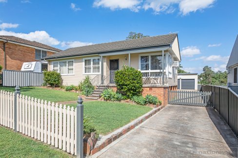 25 Hiland Crescent, EAST MAITLAND NSW 2323