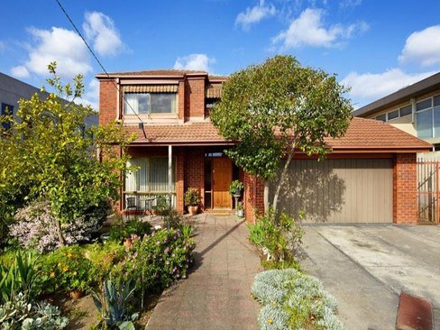25 Irymple Avenue Glen Iris 3146