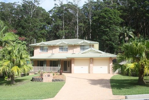 25 Jane Circuit, TOORMINA NSW 2452