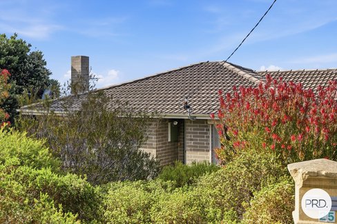 25 Kanooka Street, ROKEBY TAS 7019
