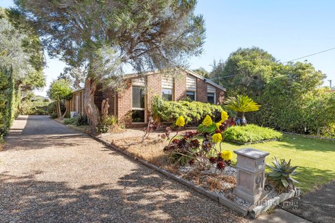 25 Knox Drive Barwon Heads 3227