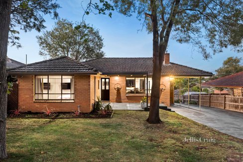 25 Lawson Road Mooroolbark 3138