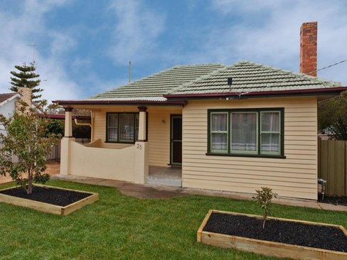 25 Mahon Avenue, KENNINGTON VIC 3550