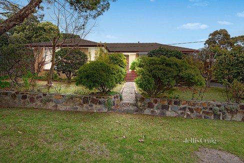 25 Morrison Crescent Kilsyth 3137