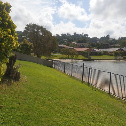 25 Murtha Drive, ELANORA QLD 4221