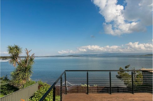 25 Northcliffe Dr, LAKE HEIGHTS NSW 2502