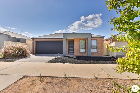 25 Oasis Boulevard, MILDURA VIC 3500