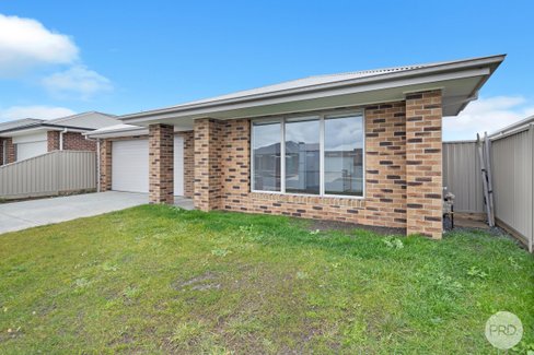 25 Racing Way, WINTER VALLEY VIC 3358