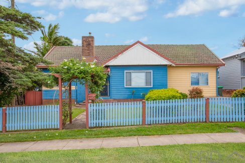 25 Railway Avenue, THORNTON NSW 2322